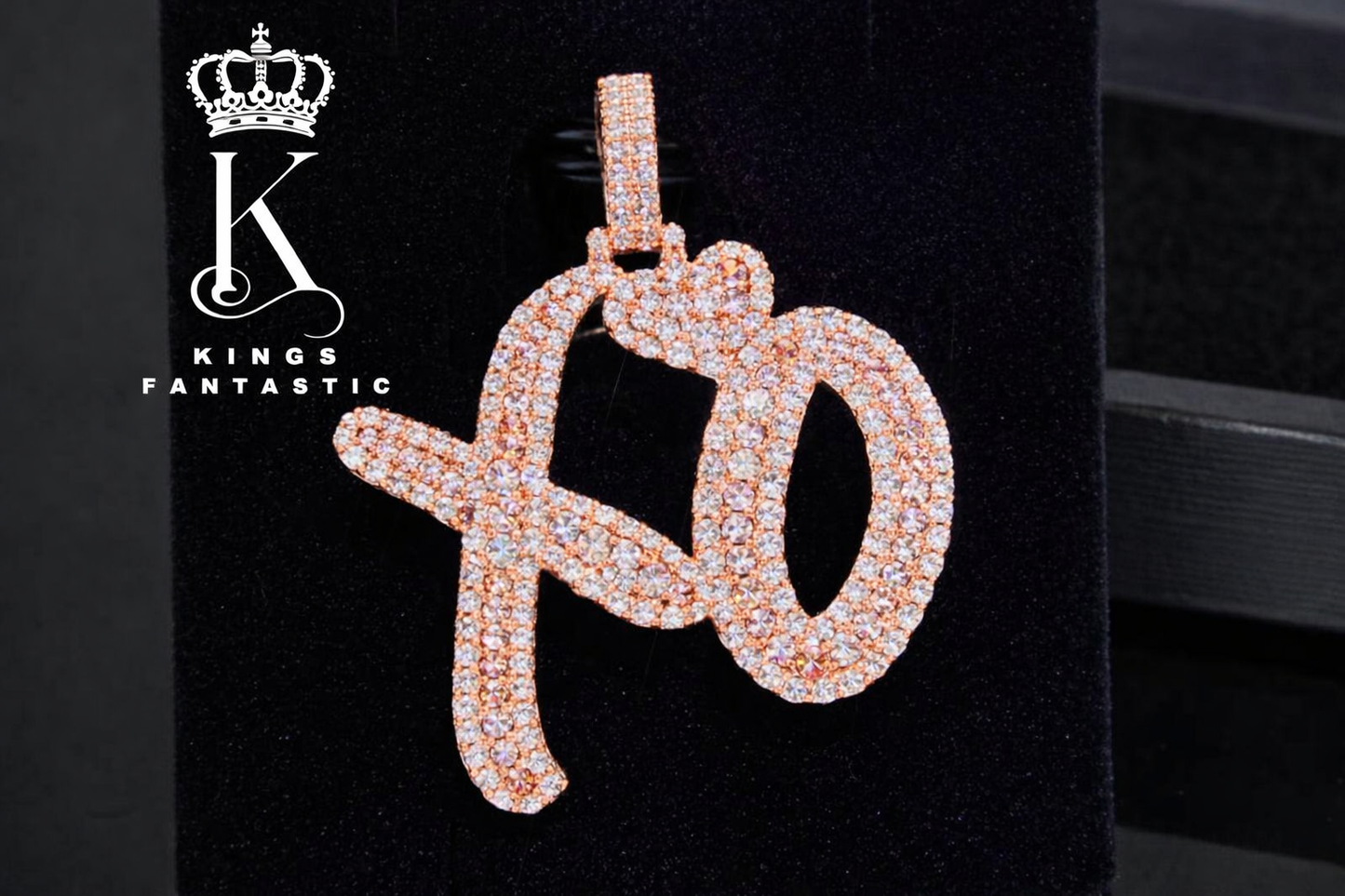 XO Bubble Letter Pendant