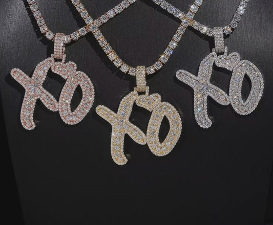 XO Bubble Letter Pendant